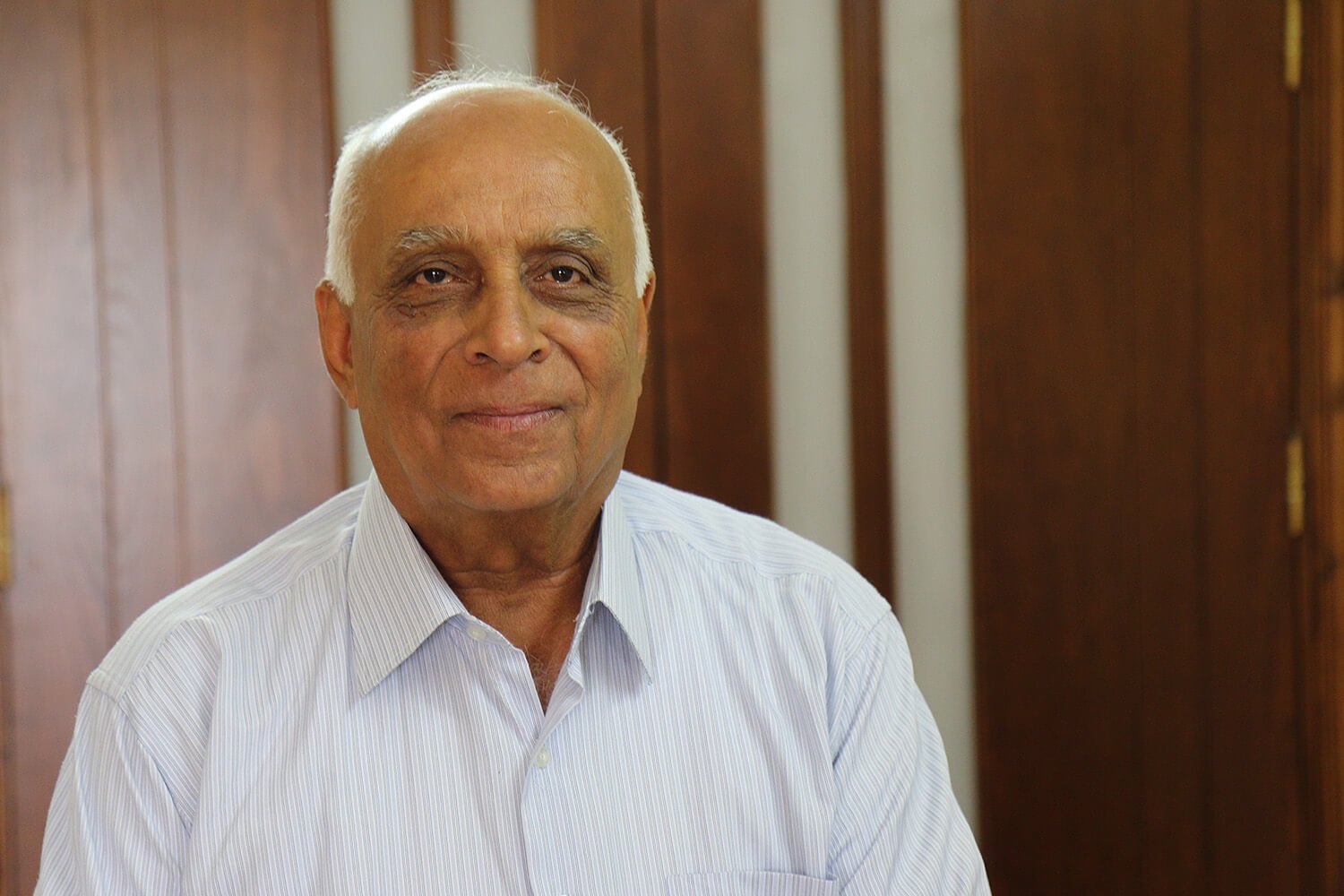 Palestinian political activist and analyst Abdel Sattar Qassem dies of Covid-19